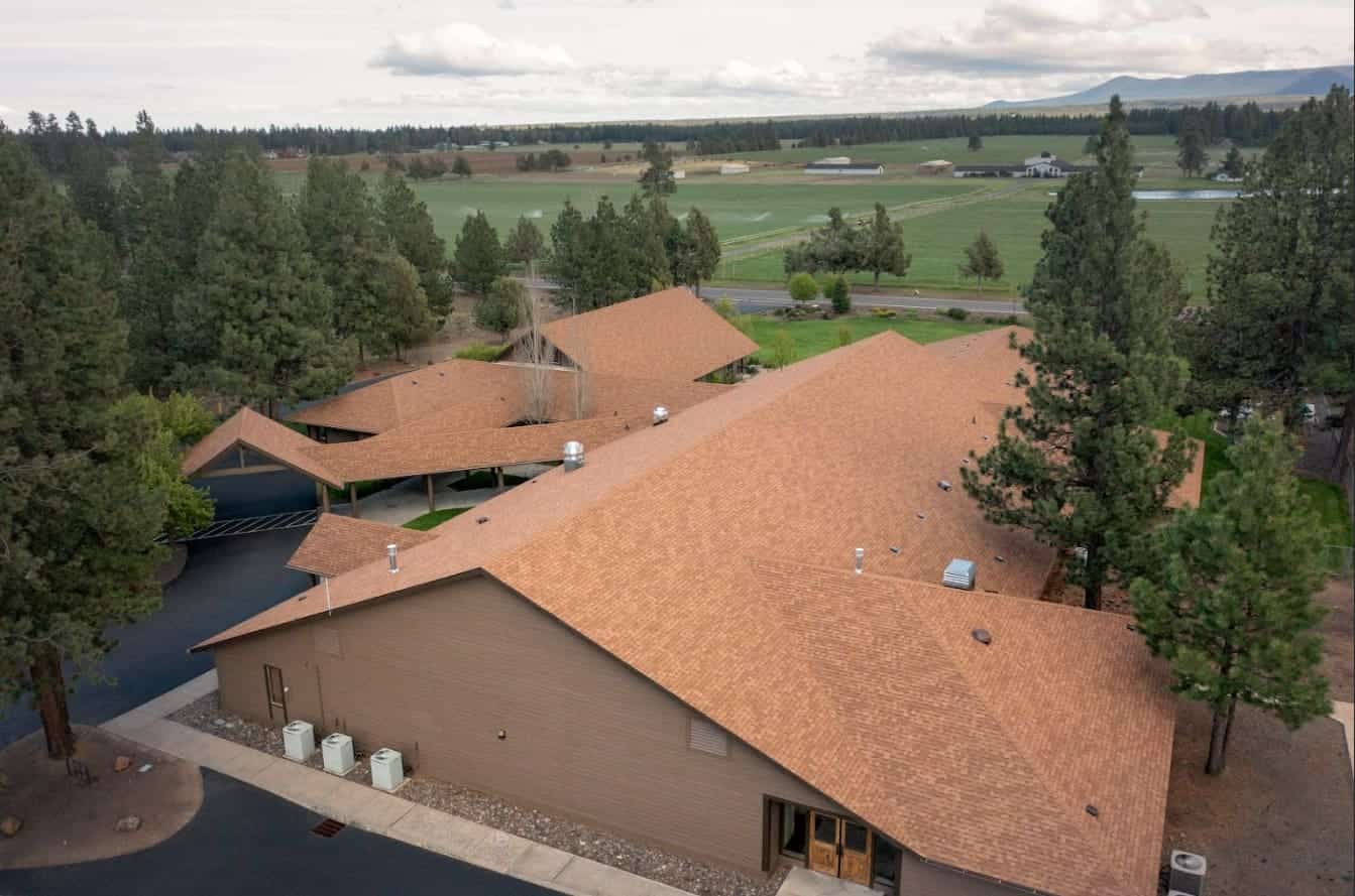Commercial roofing in Central Oregon