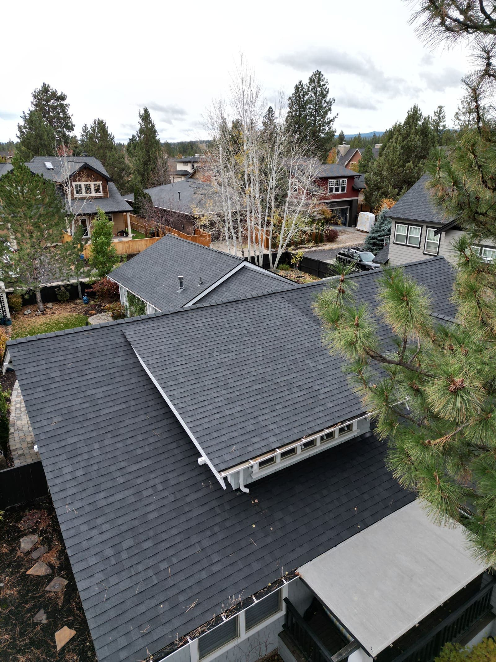 Aerial photo of a roof in Redmond, Oregon
